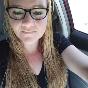 Meet your Posher, Jillian